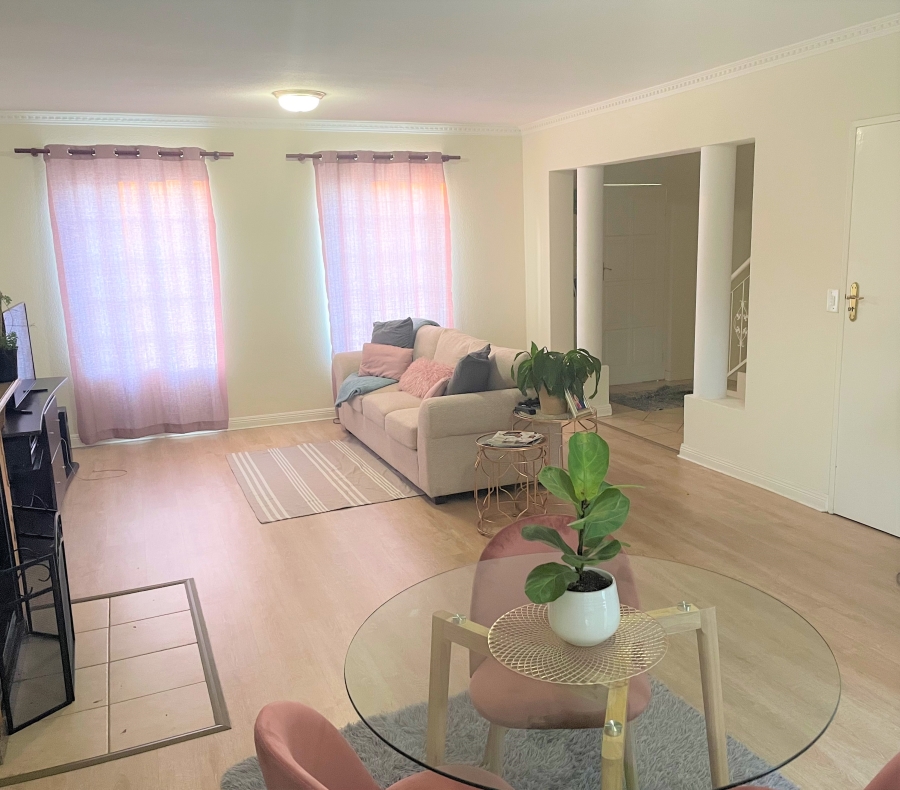 2 Bedroom Property for Sale in Sterrewag Gauteng