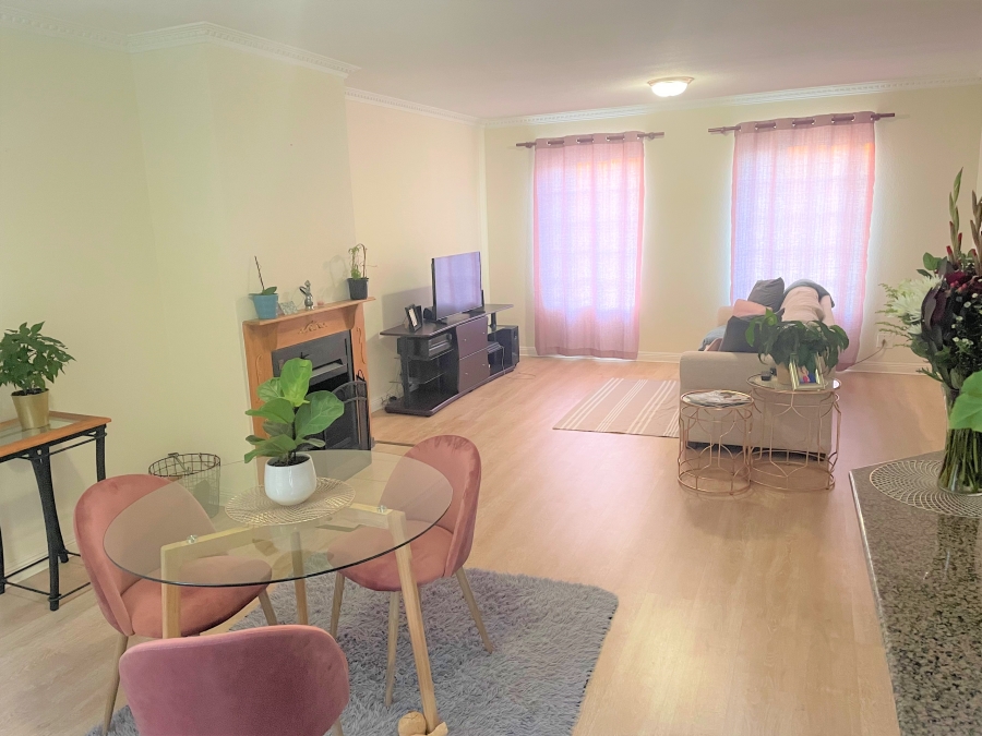 2 Bedroom Property for Sale in Sterrewag Gauteng