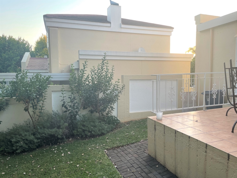 2 Bedroom Property for Sale in Sterrewag Gauteng