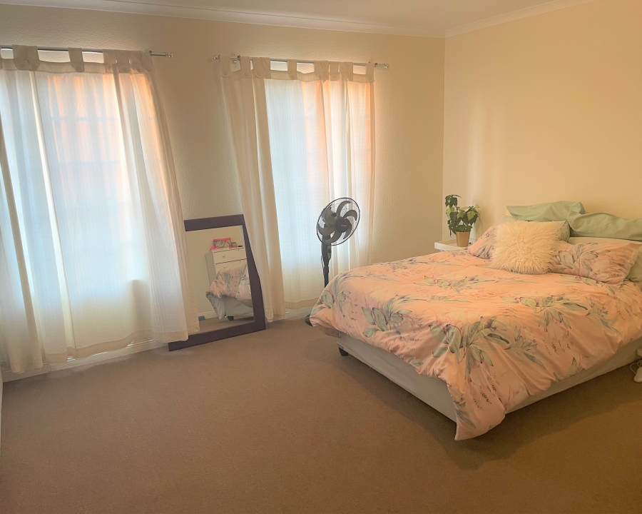 2 Bedroom Property for Sale in Sterrewag Gauteng