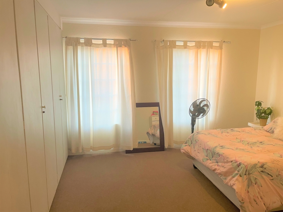 2 Bedroom Property for Sale in Sterrewag Gauteng