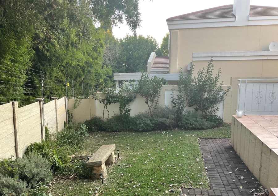 2 Bedroom Property for Sale in Sterrewag Gauteng