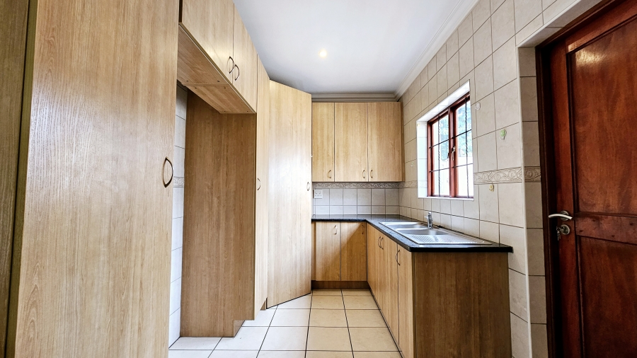 3 Bedroom Property for Sale in Featherwood Retirement Estate Gauteng