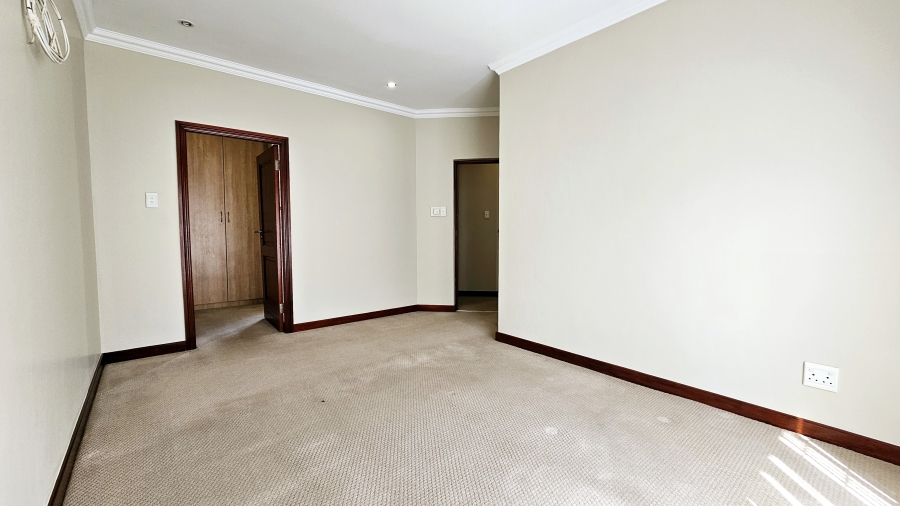 3 Bedroom Property for Sale in Featherwood Retirement Estate Gauteng
