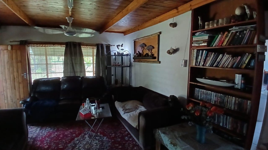 5 Bedroom Property for Sale in Vasfontein AH Gauteng