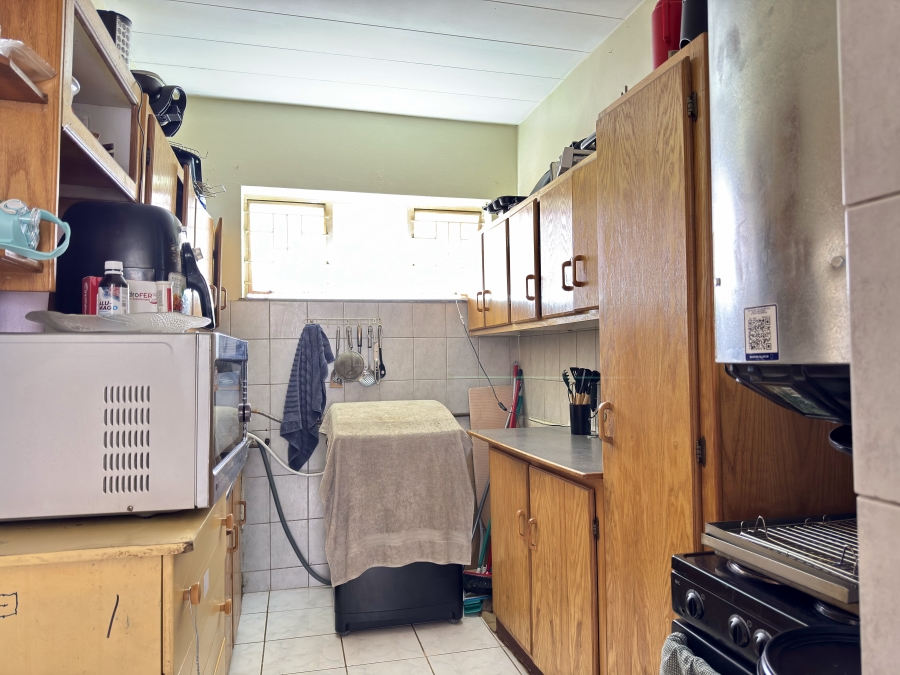 2 Bedroom Property for Sale in Waverley Gauteng