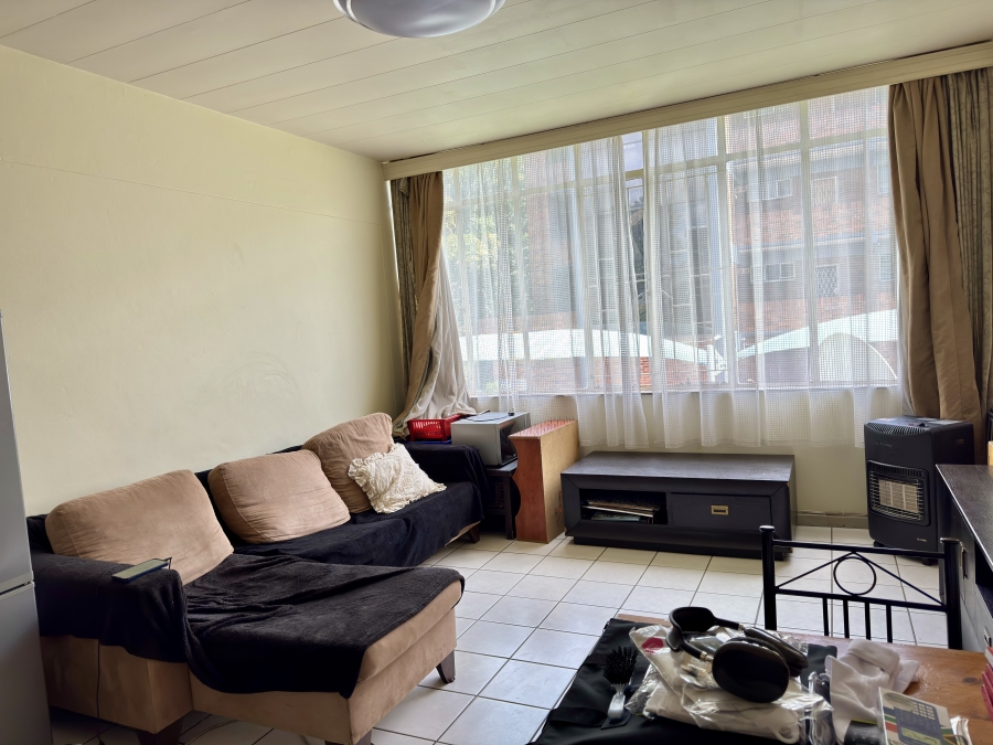 2 Bedroom Property for Sale in Waverley Gauteng
