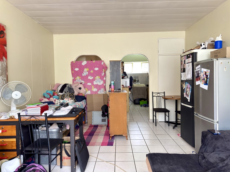 2 Bedroom Property for Sale in Waverley Gauteng