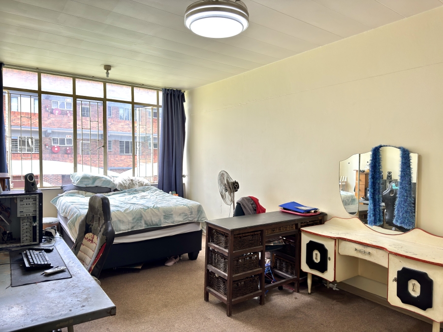 2 Bedroom Property for Sale in Waverley Gauteng