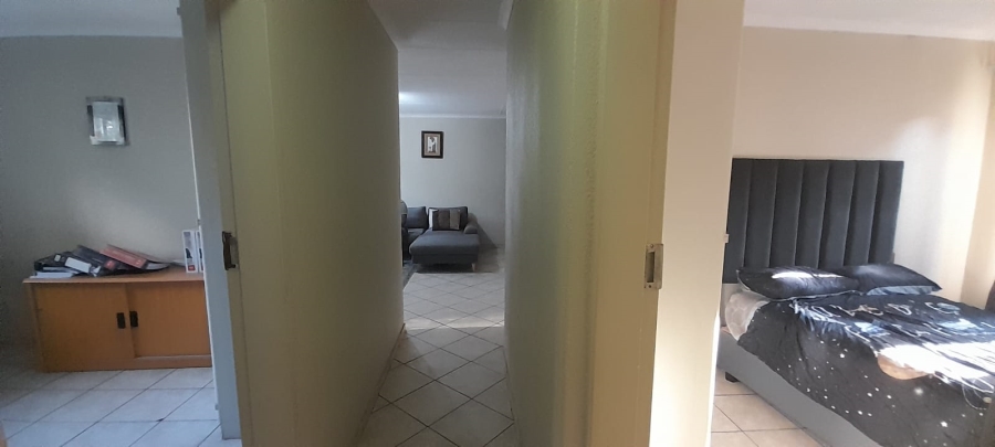 3 Bedroom Property for Sale in Newlands Gauteng