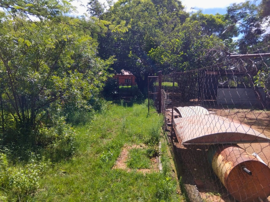 4 Bedroom Property for Sale in Lusthof Gauteng