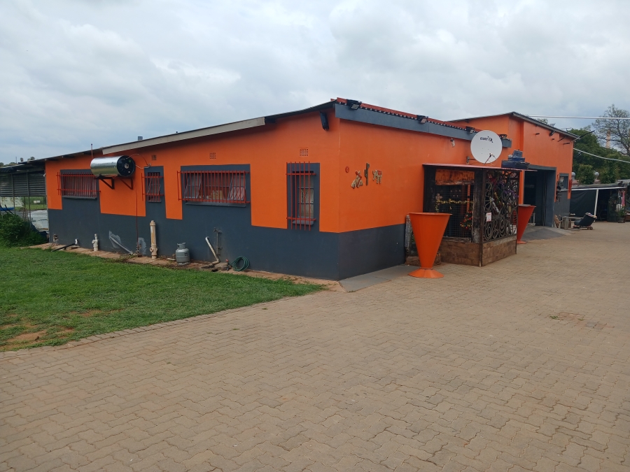 35 Bedroom Property for Sale in Waterval Ah Gauteng