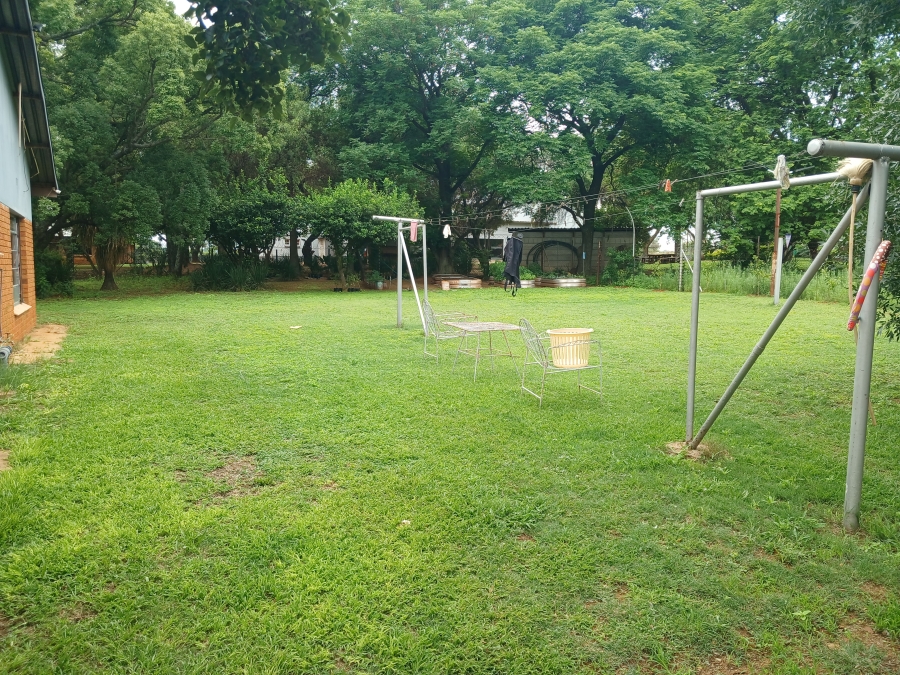 35 Bedroom Property for Sale in Waterval Ah Gauteng