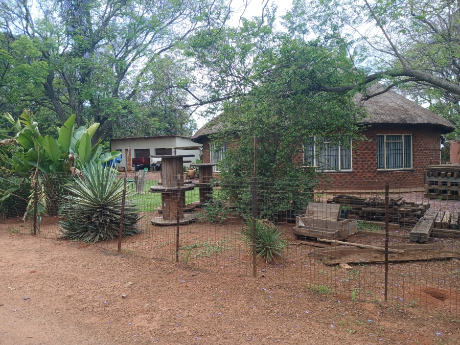 35 Bedroom Property for Sale in Waterval Ah Gauteng