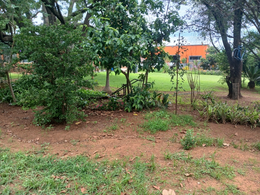 35 Bedroom Property for Sale in Waterval Ah Gauteng