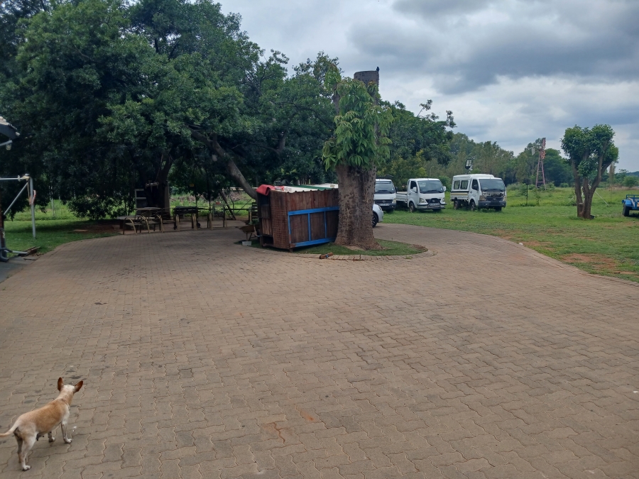 35 Bedroom Property for Sale in Waterval Ah Gauteng