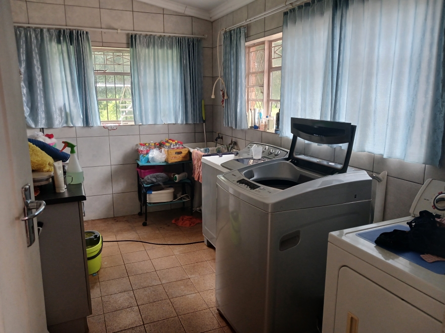 35 Bedroom Property for Sale in Waterval Ah Gauteng