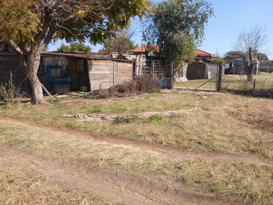 4 Bedroom Property for Sale in Vasfontein AH Gauteng
