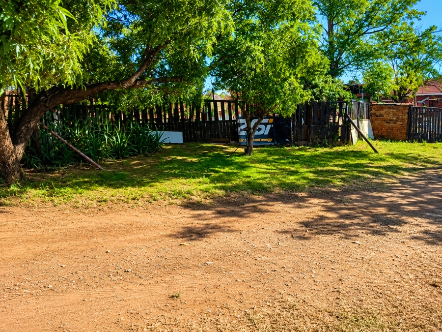 4 Bedroom Property for Sale in Vasfontein AH Gauteng