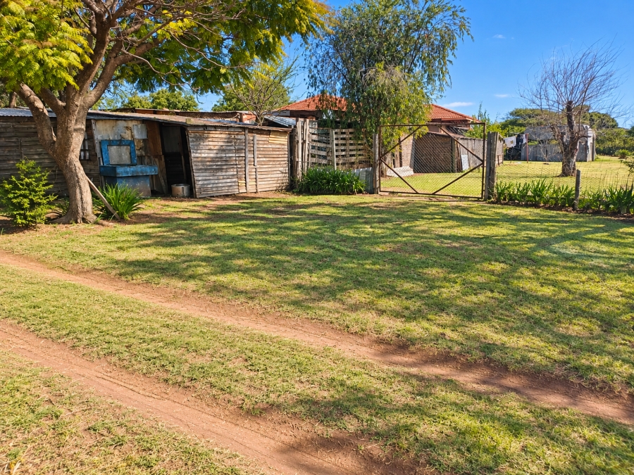 3 Bedroom Property for Sale in Vasfontein AH Gauteng