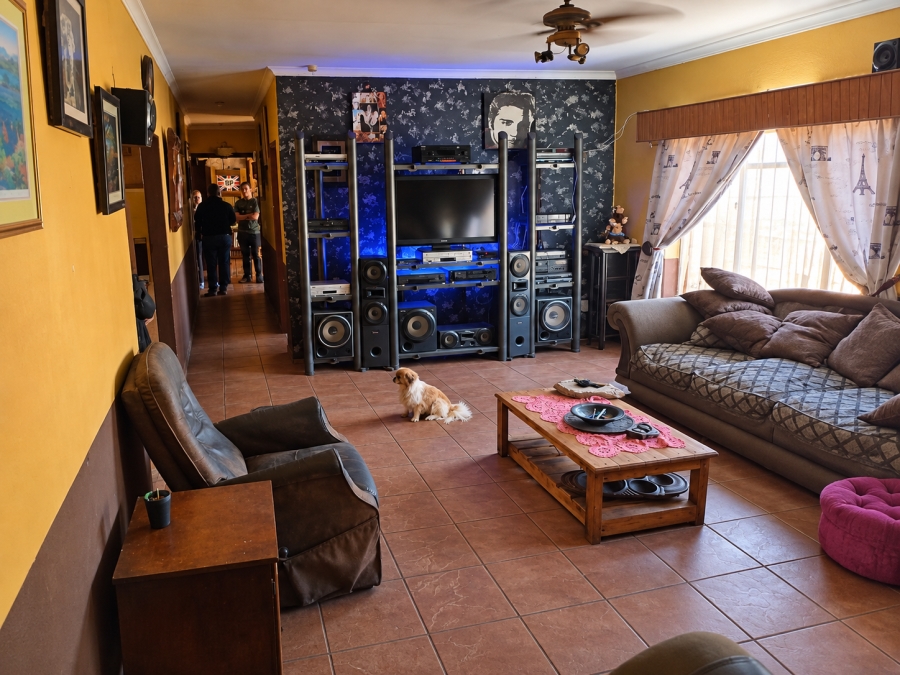 3 Bedroom Property for Sale in Vasfontein AH Gauteng