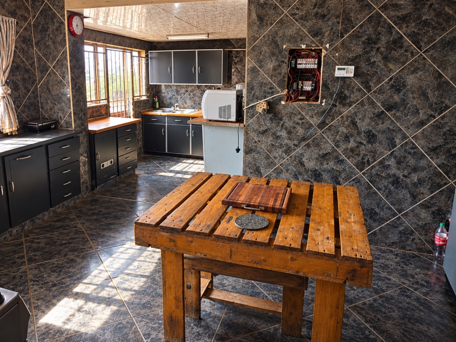 3 Bedroom Property for Sale in Vasfontein AH Gauteng