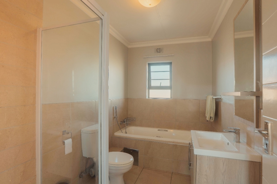 3 Bedroom Property for Sale in Roodeplaat Gauteng