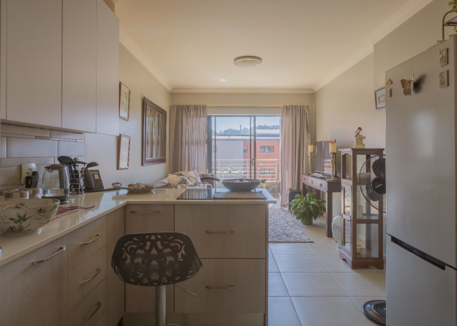 1 Bedroom Property for Sale in Waterkloof Ridge Gauteng