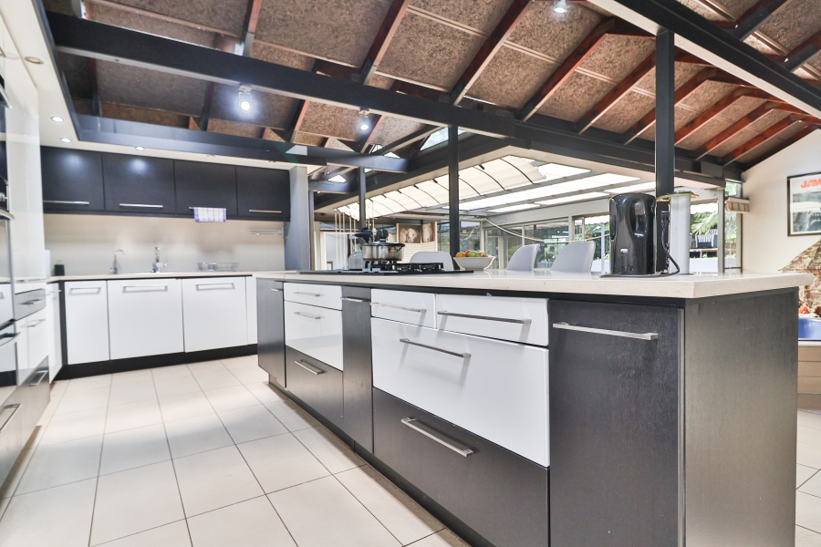 6 Bedroom Property for Sale in Lynnwood Gauteng