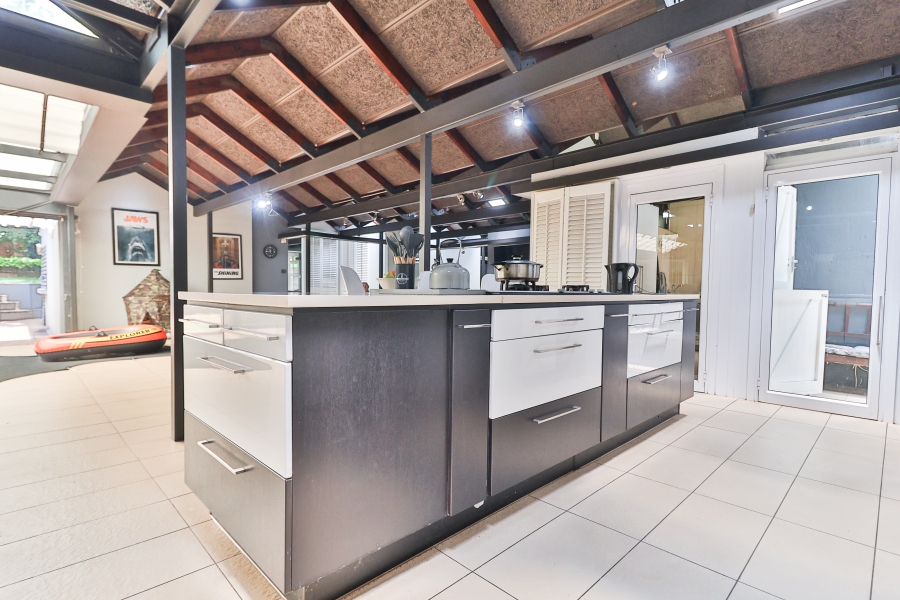 6 Bedroom Property for Sale in Lynnwood Gauteng