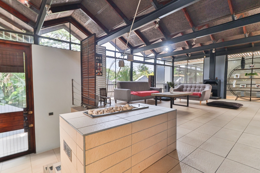 6 Bedroom Property for Sale in Lynnwood Gauteng