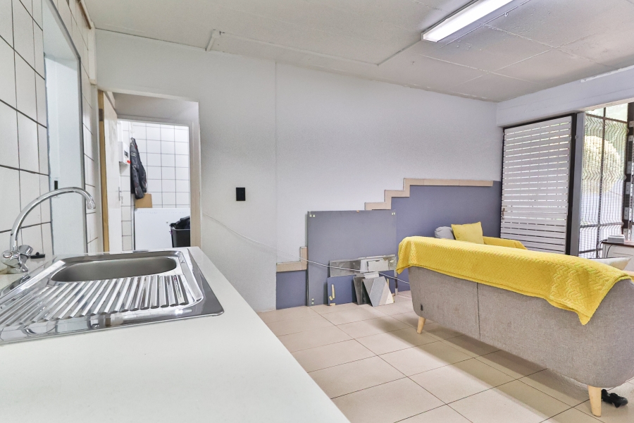 6 Bedroom Property for Sale in Lynnwood Gauteng