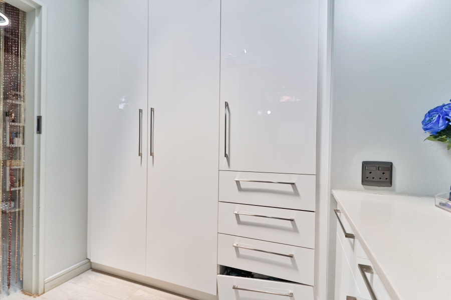 6 Bedroom Property for Sale in Lynnwood Gauteng