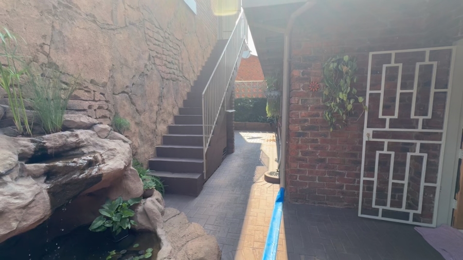 3 Bedroom Property for Sale in Wonderboom Gauteng