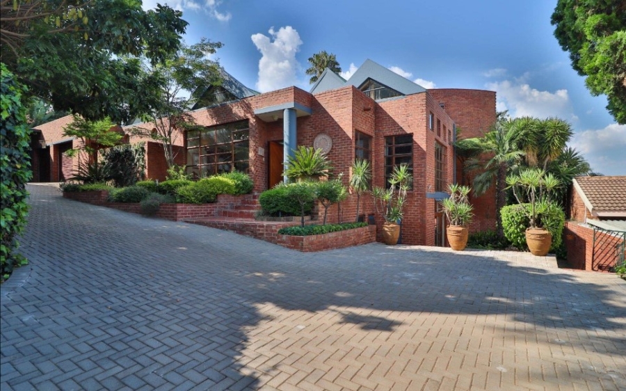 4 Bedroom Property for Sale in Moreleta Park Gauteng