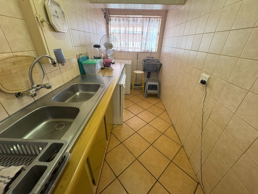 6 Bedroom Property for Sale in Wolmer Gauteng