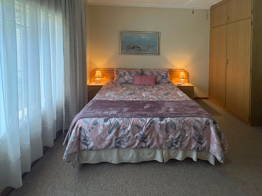 6 Bedroom Property for Sale in Wolmer Gauteng