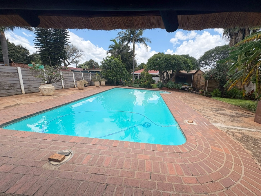 6 Bedroom Property for Sale in Wolmer Gauteng