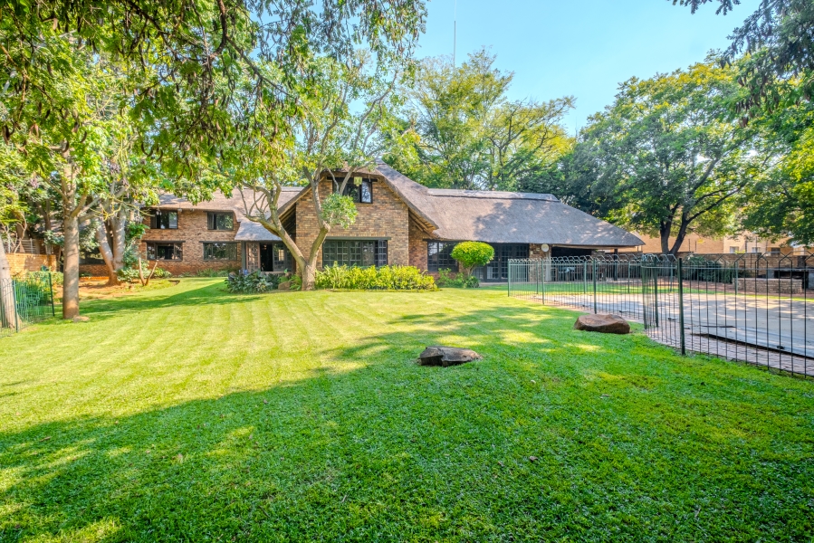 6 Bedroom Property for Sale in Boardwalk Villas Gauteng