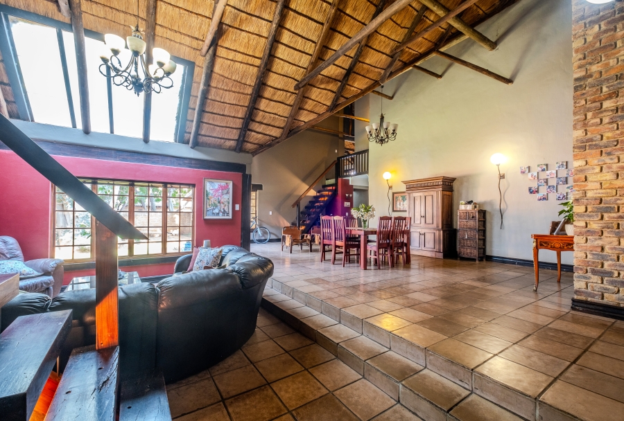 6 Bedroom Property for Sale in Boardwalk Villas Gauteng