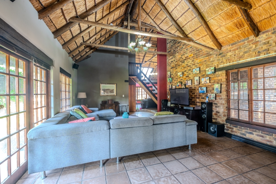 6 Bedroom Property for Sale in Boardwalk Villas Gauteng