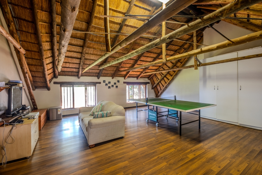 6 Bedroom Property for Sale in Boardwalk Villas Gauteng