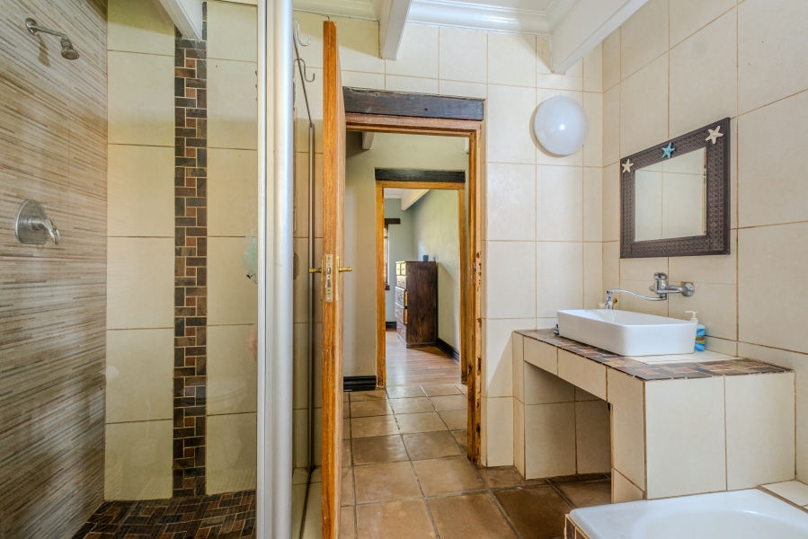 6 Bedroom Property for Sale in Boardwalk Villas Gauteng