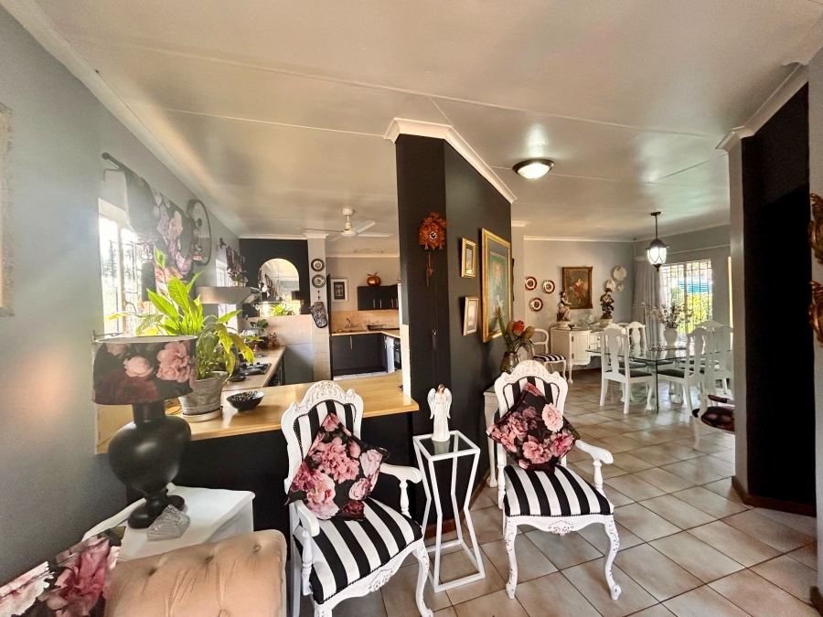 3 Bedroom Property for Sale in Garsfontein Gauteng