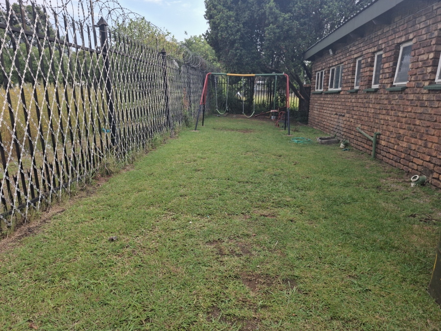 3 Bedroom Property for Sale in Kilner Park Gauteng