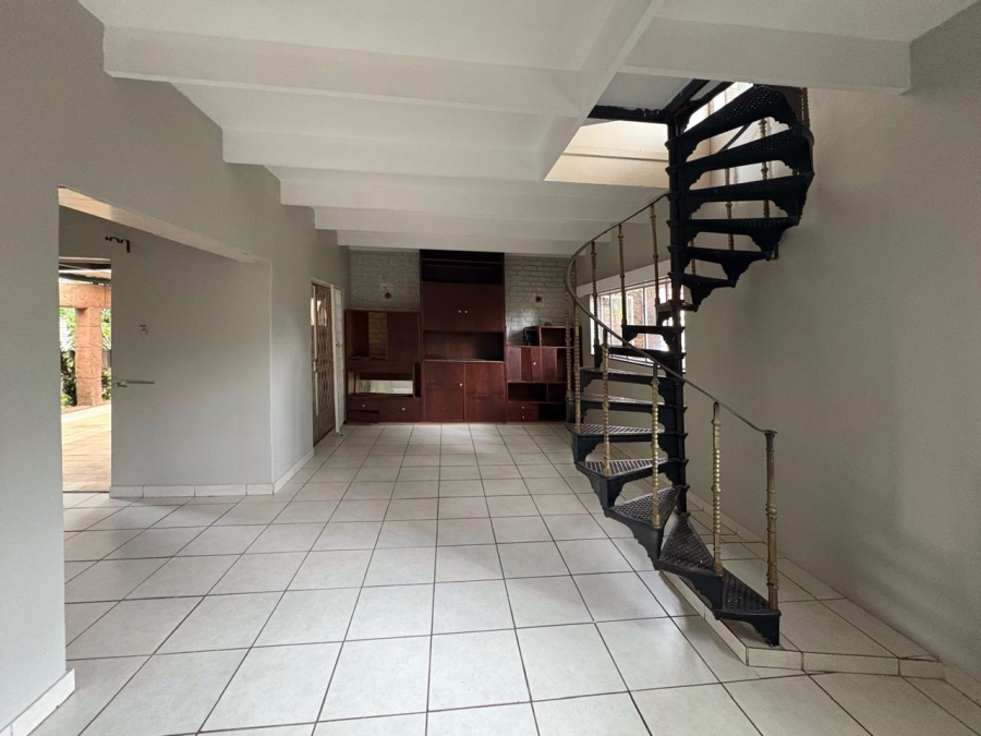 To Let 3 Bedroom Property for Rent in Sinoville Gauteng