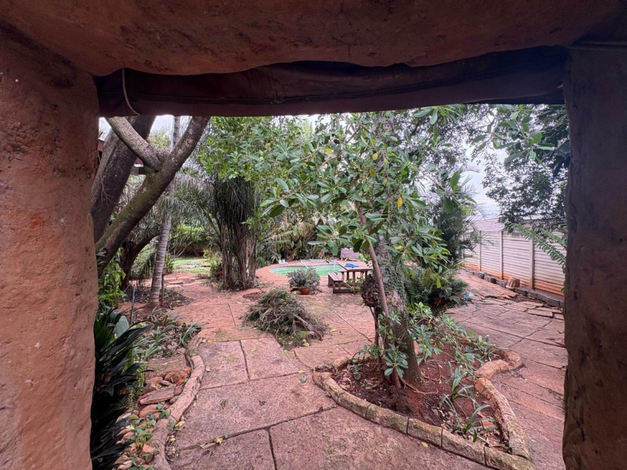 To Let 3 Bedroom Property for Rent in Sinoville Gauteng