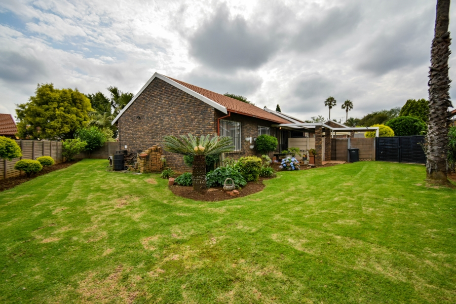 3 Bedroom Property for Sale in Elardus Park Gauteng