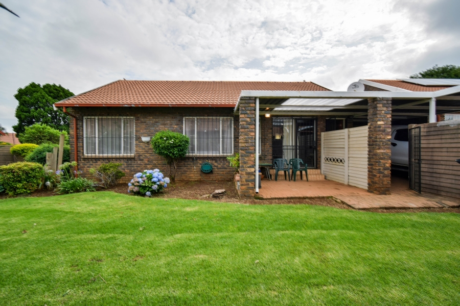 3 Bedroom Property for Sale in Elardus Park Gauteng