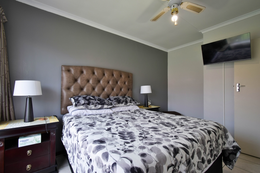 3 Bedroom Property for Sale in Elardus Park Gauteng